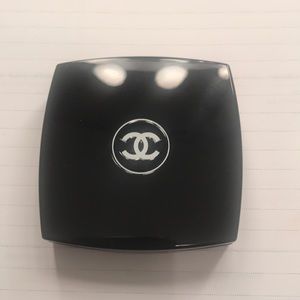 Chanel blush in 320 joues contraste